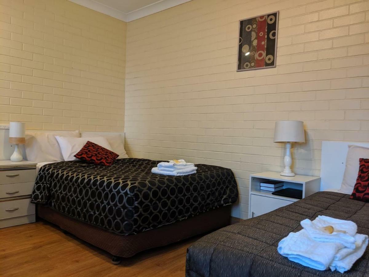Bondi Motel Moree Buitenkant foto