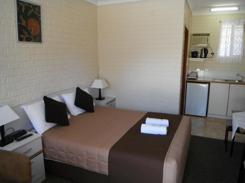 Bondi Motel Moree Buitenkant foto